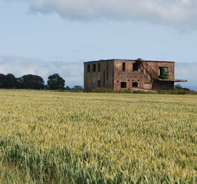 outside photo of the RAF Culmhead building